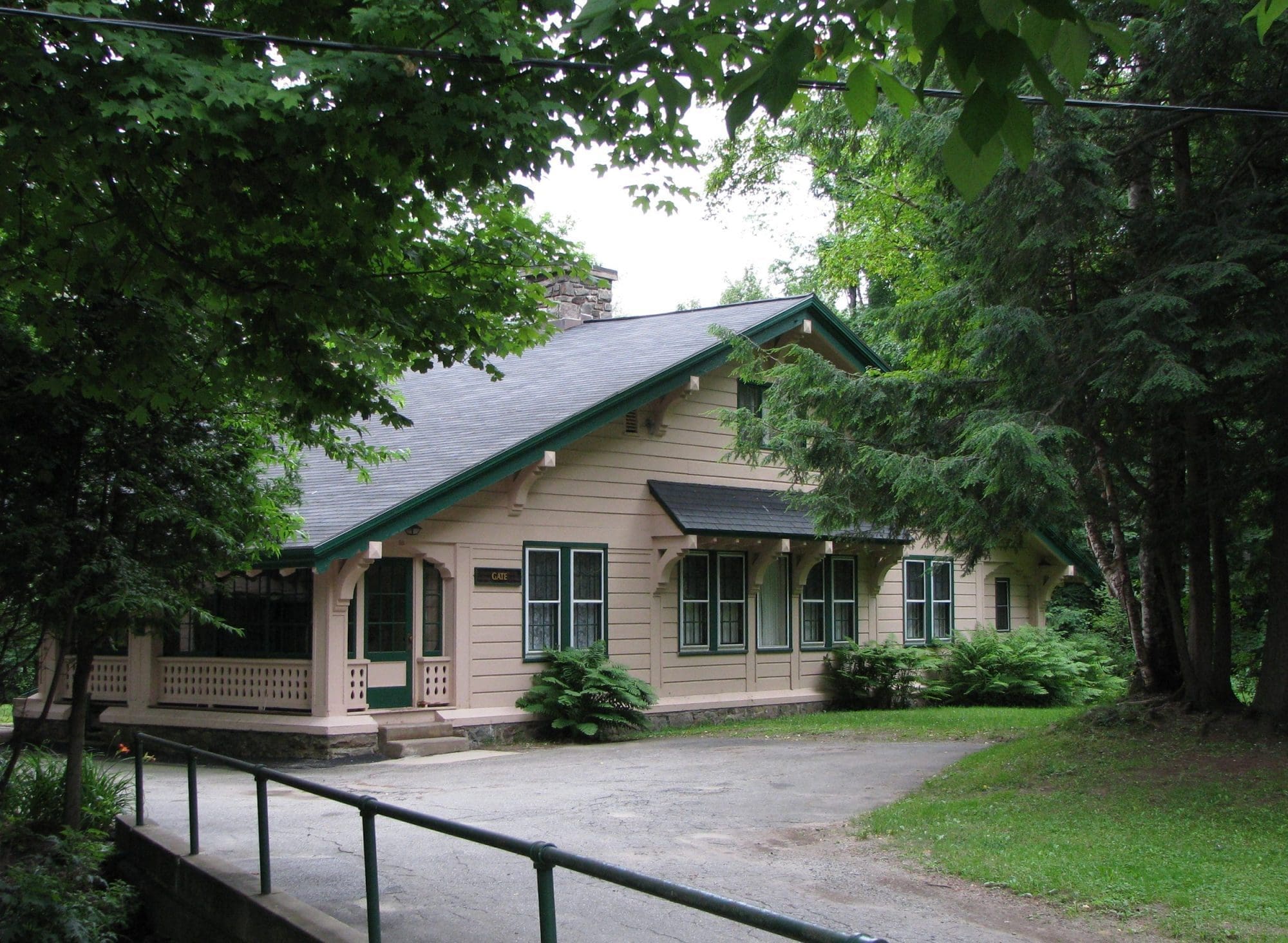 Trudeau Style Building Buildings at Trudeau Village